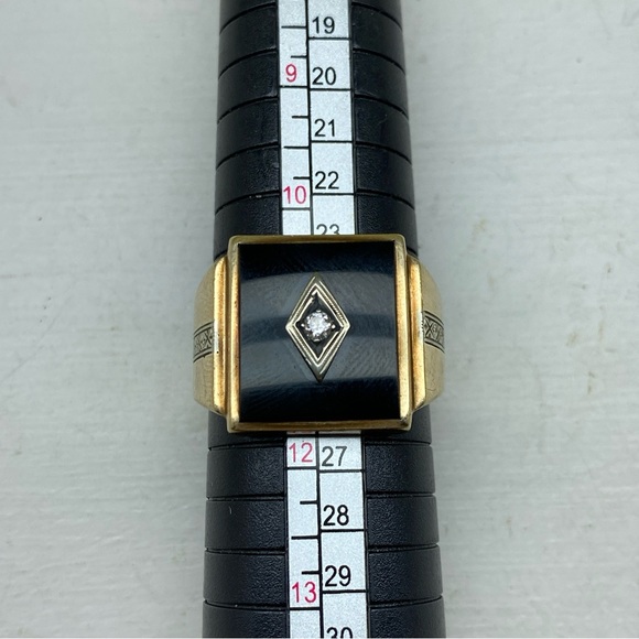 Vintage 10k Yellow Gold IHS Obsidian Mens Ring With Diamond Center Size 11 - Picture 1 of 16
